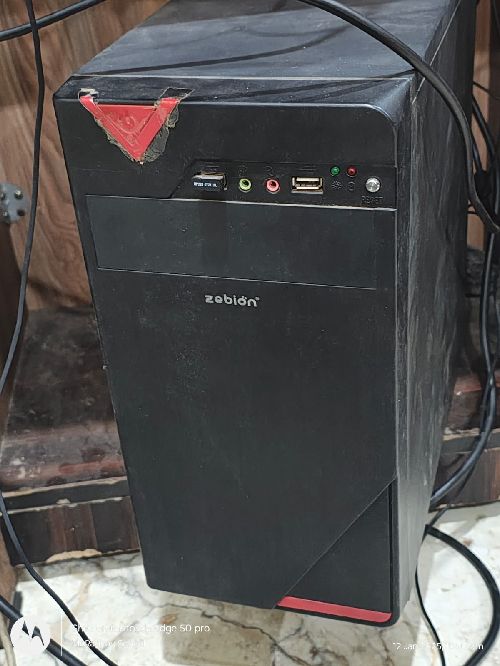 Sell karna hai 1 years old hai computer bass