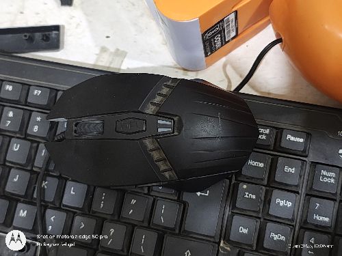 Sell karna hai 1 years old hai computer bass