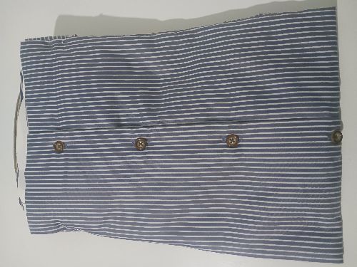 Camisa nova homem com itiqueta muito confortável.