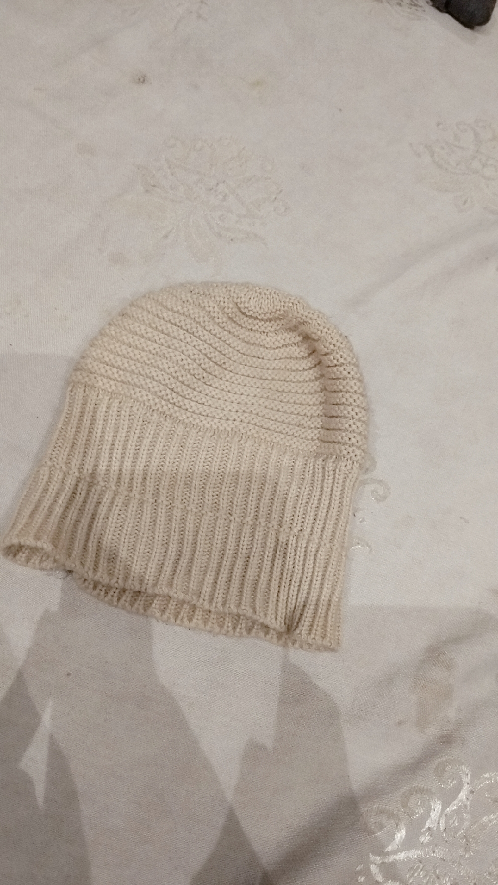 Winter binea cap for kids 3-5 yr