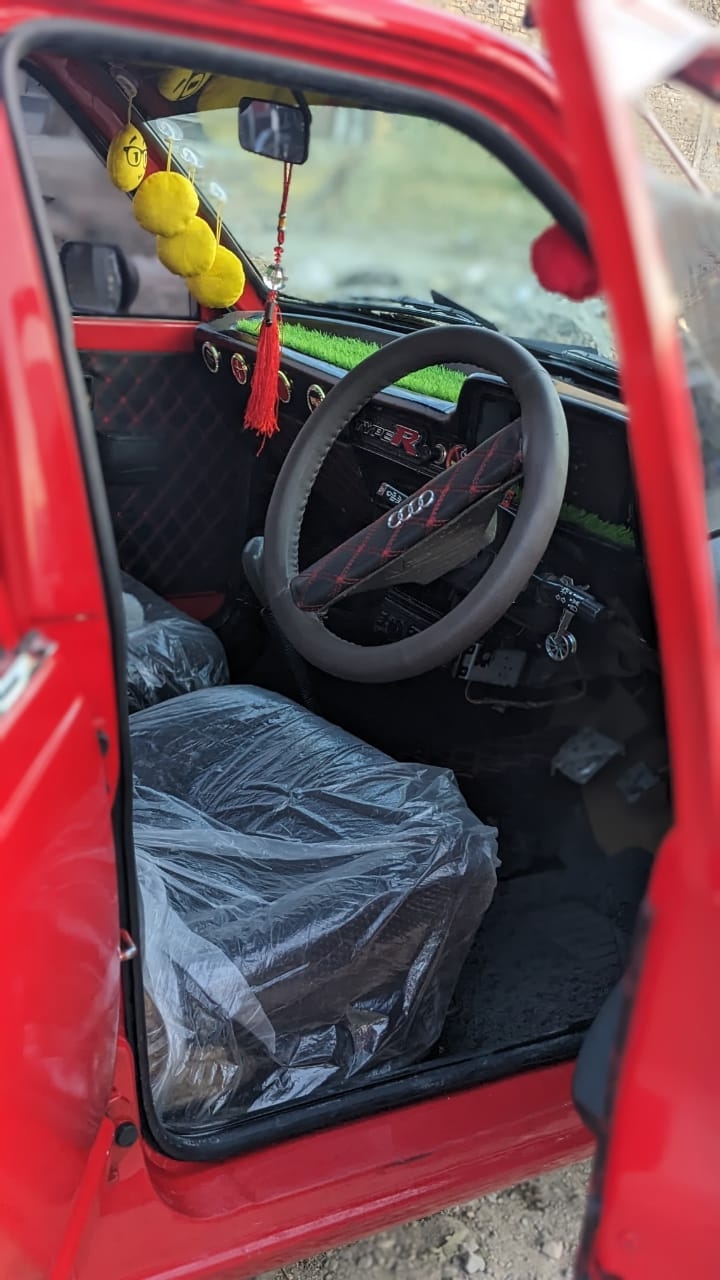 Boht achi car hy power stering power window woffer lge