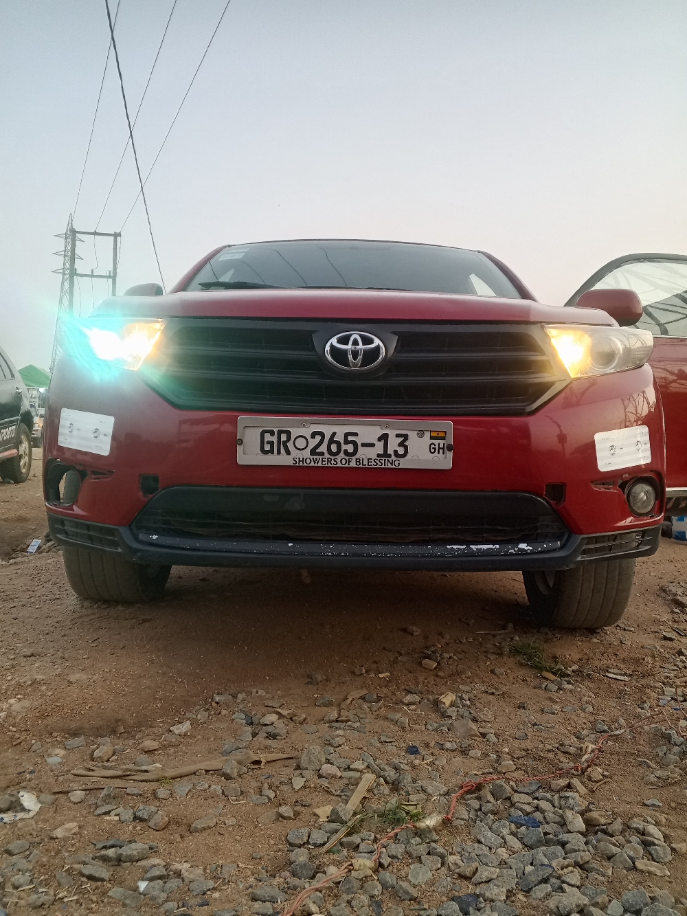 KESSE GIANT AUTOMOBILE 0204380506 ... Super Neat Toyota Highlander for