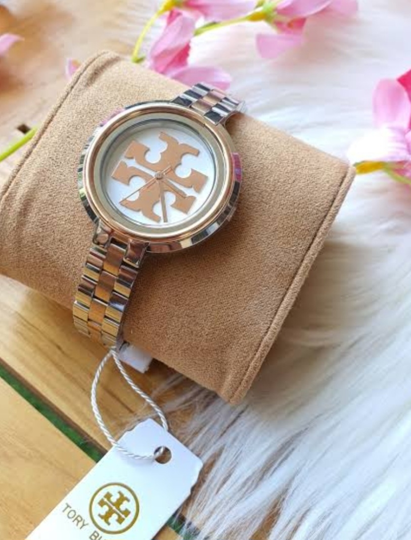 Tory burch Brand new watch latest model silver and gold