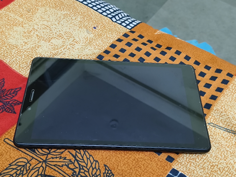 Samsung galaxy a8 tab with wifi plus 4G