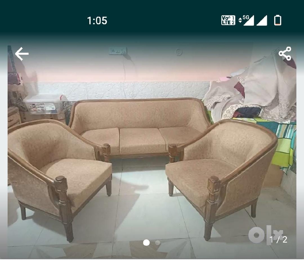 for sale in bahadurgarh sofa is made of sagwan ,