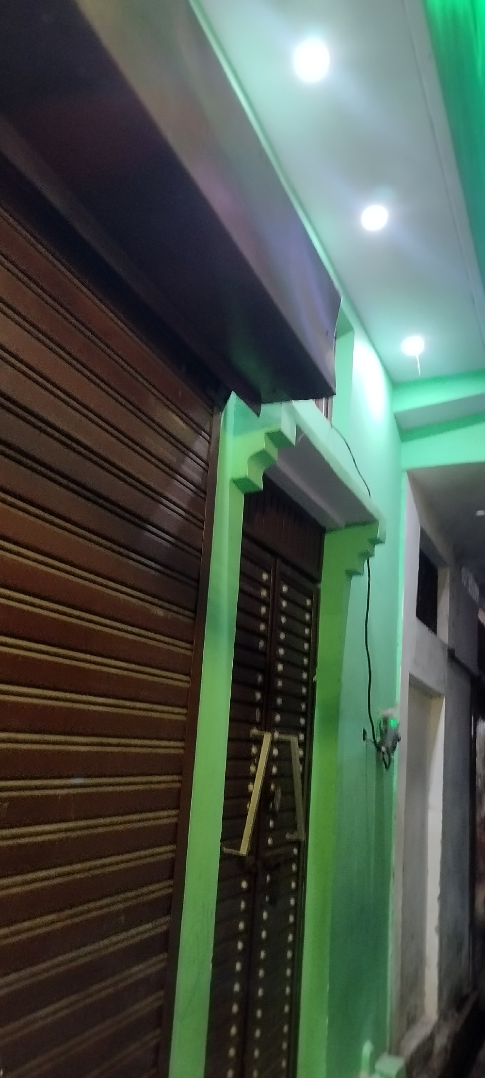 Hause m.9012257748