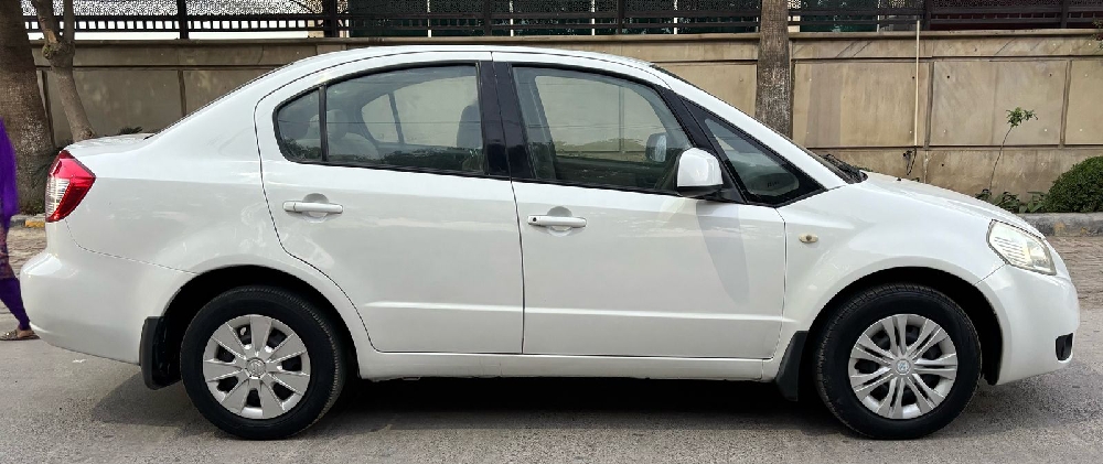 SX4 Maruti Suzuki kis bhai ko chahie vahi call Karen