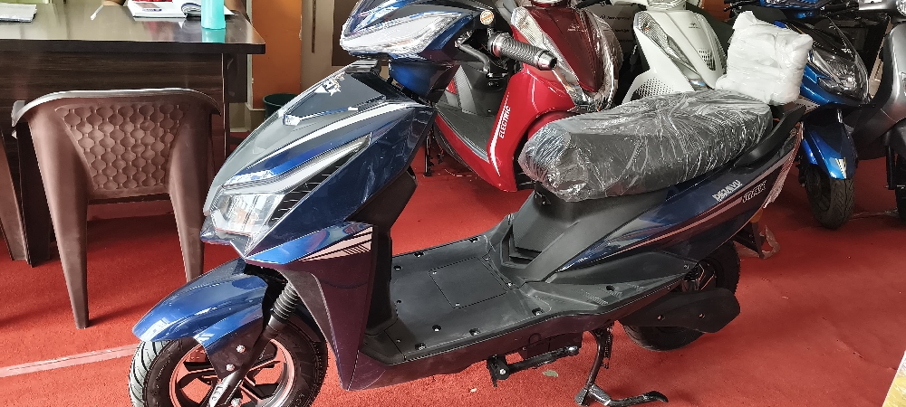 Max model electric scuty Finance available 30% dawn payment