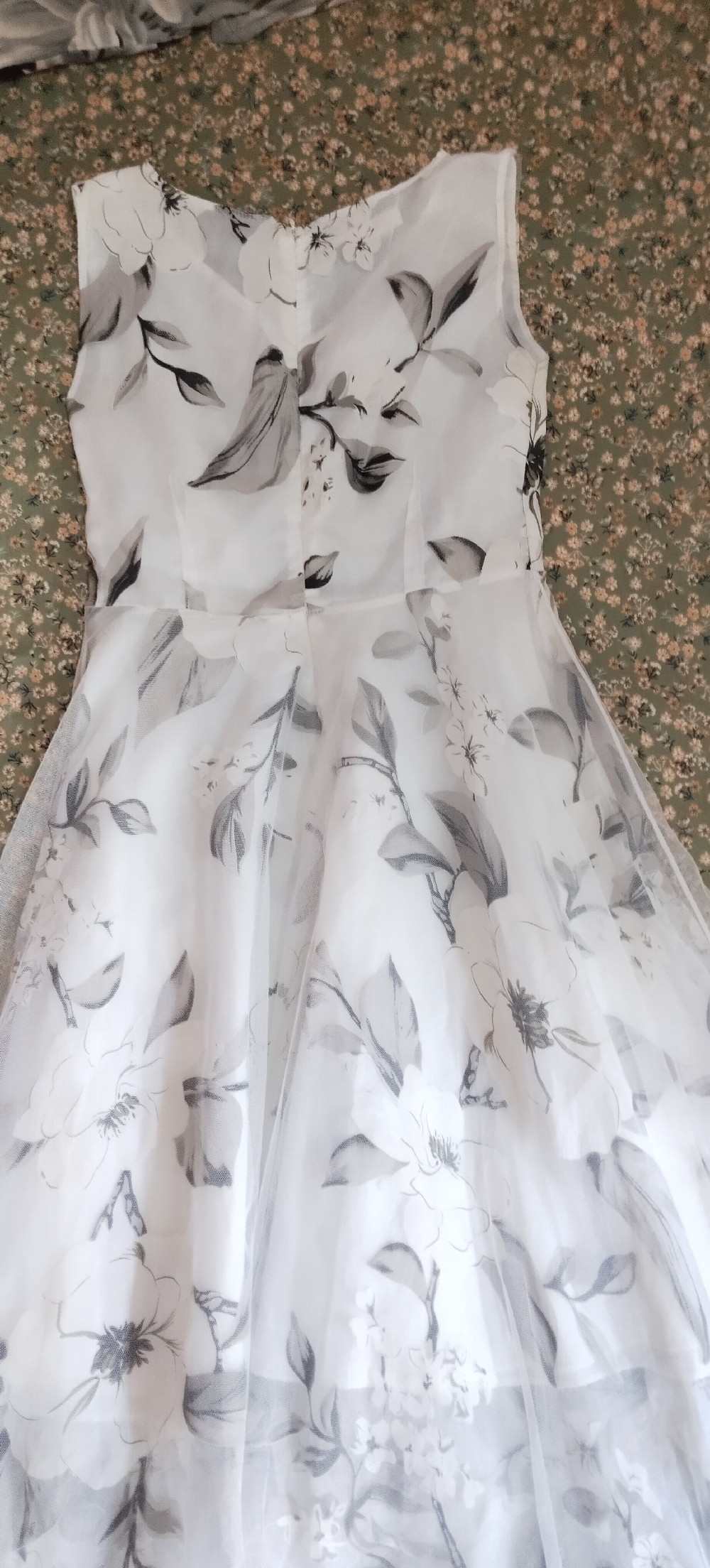 Floral flower print dress for women.material quality is excellent with