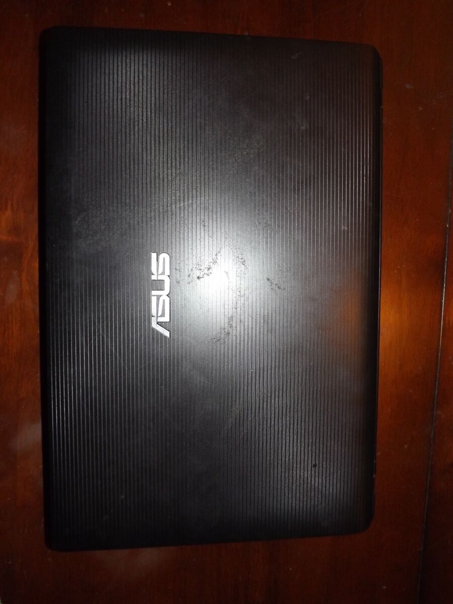 This laptop in best condition. display 15.6" (39.62 cm) display,