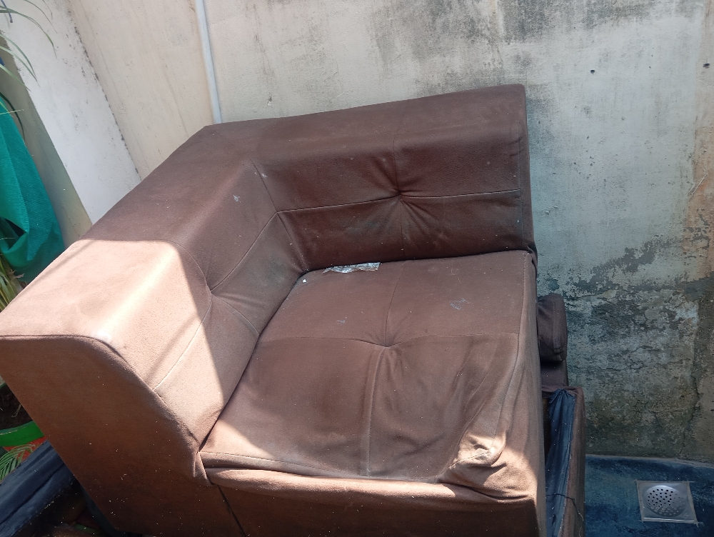 Old sofa to sell from residence for almost fre