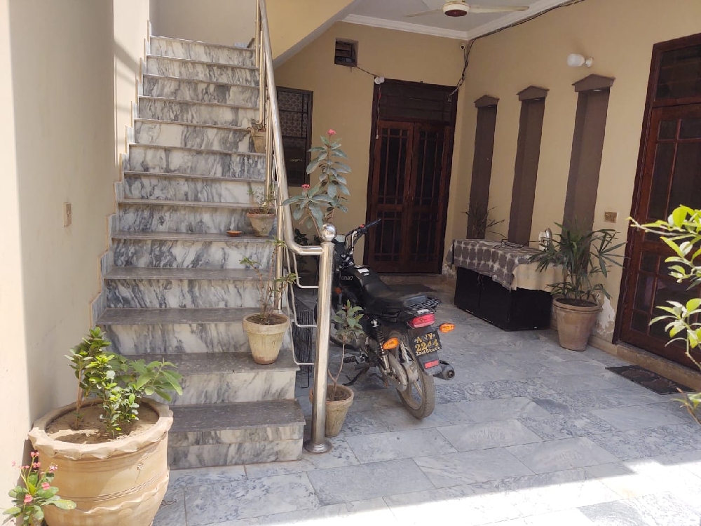 5.10 marla ghr for sale 4bedrooms 1 drying room 5