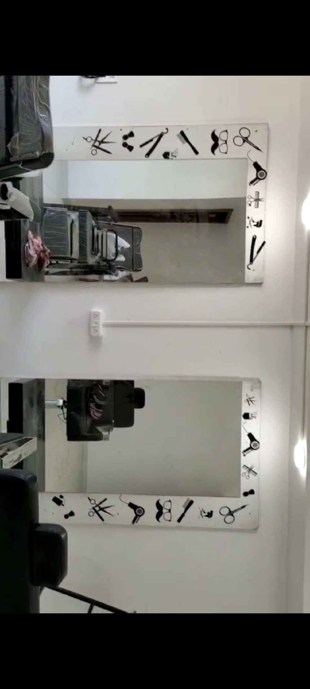 Salon and Beautyparlour Mirror for Sale