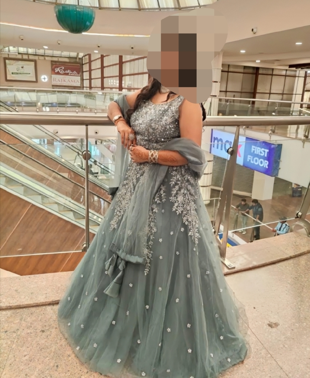 Very pretty gown