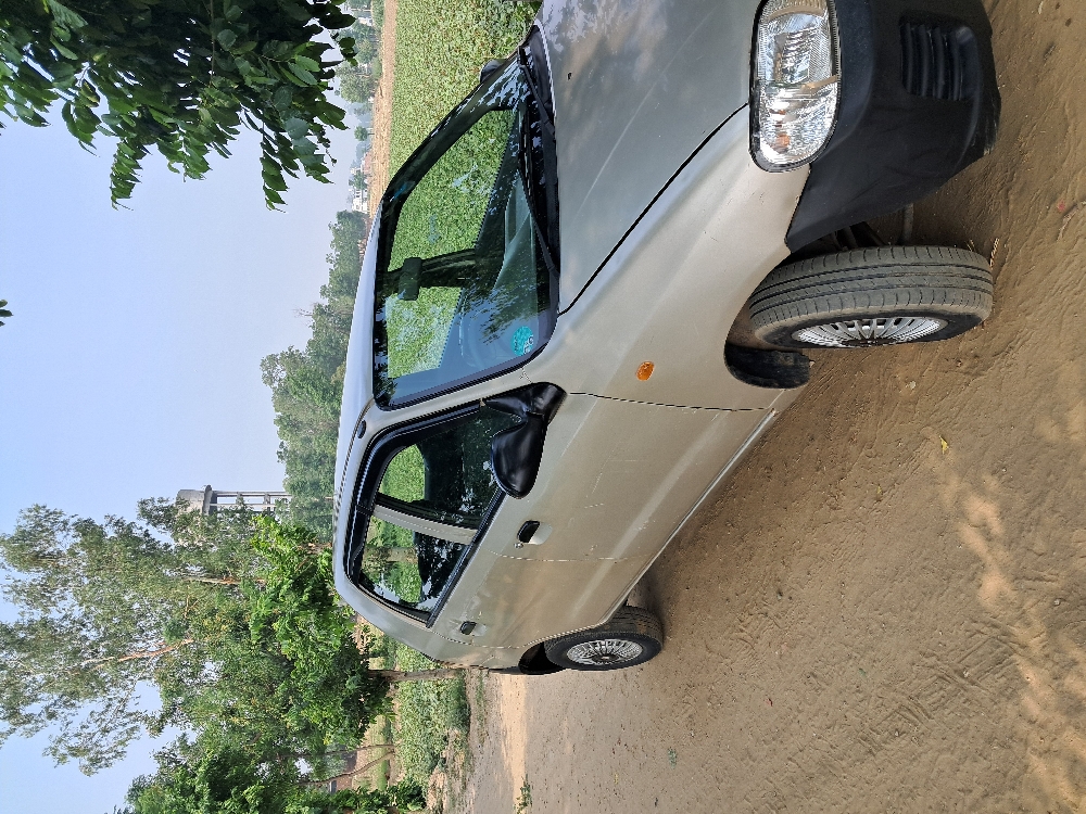 Alto LXI (1-Onwer) Model-2005 Registration-2015 Insurance-11month Pollution-5month All documents completed