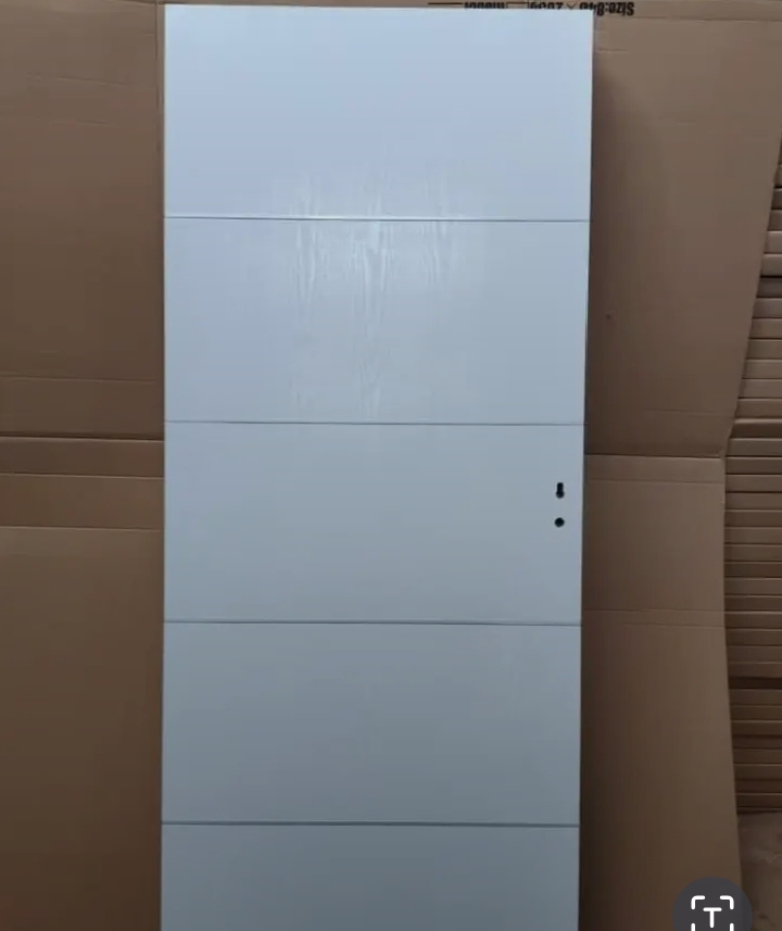 We produce Turkish standard wooden doors with High Density Fibre