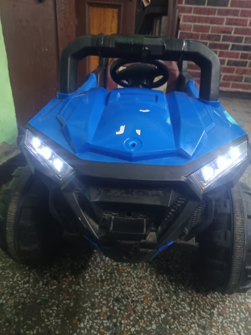 Baby monster toy car