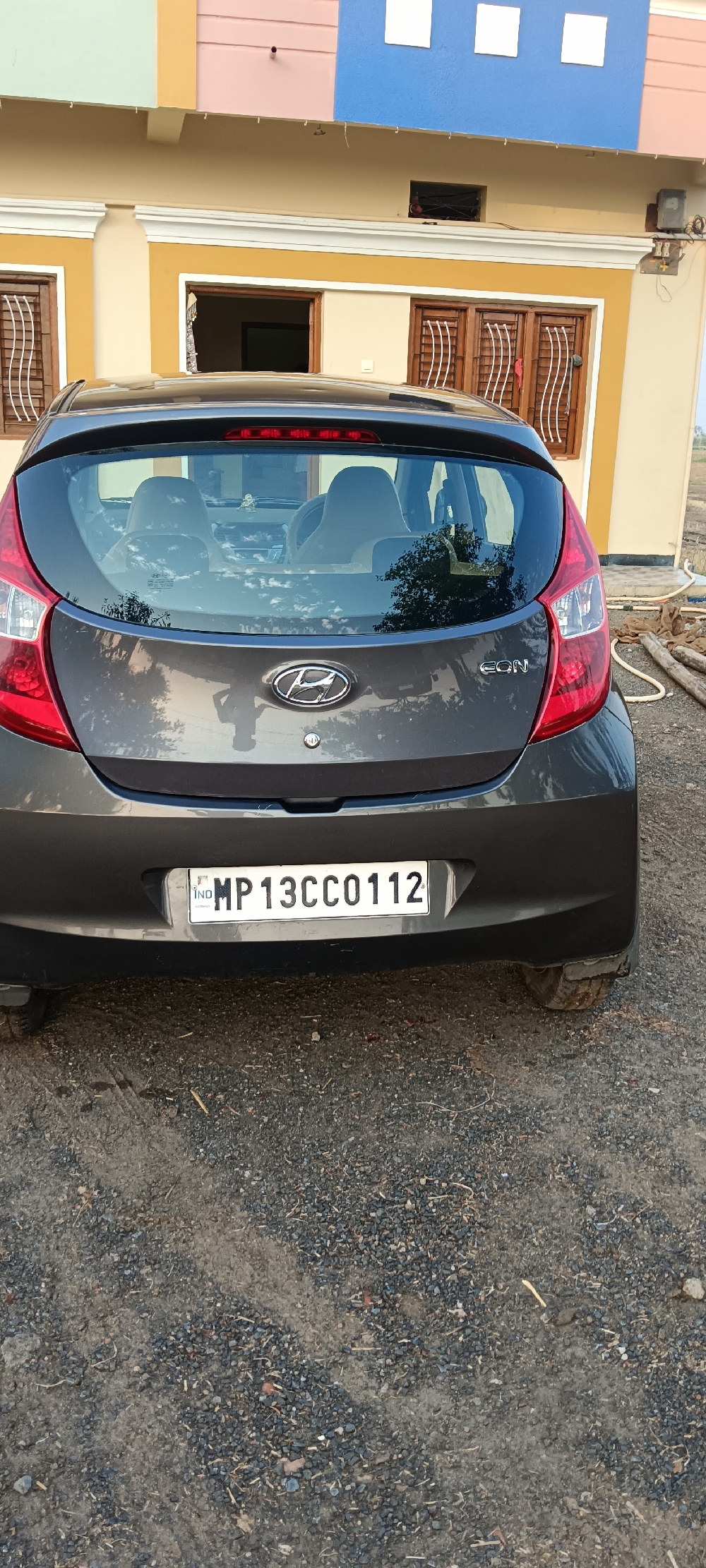 Hyundai eon