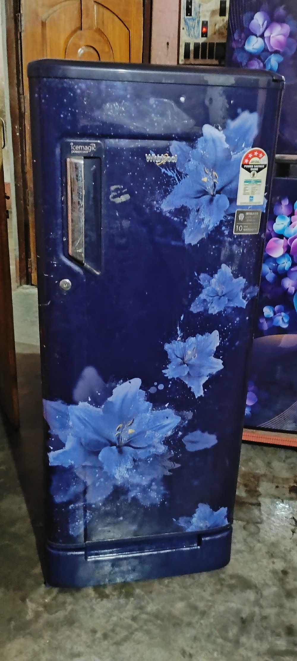 Good condition running fridge