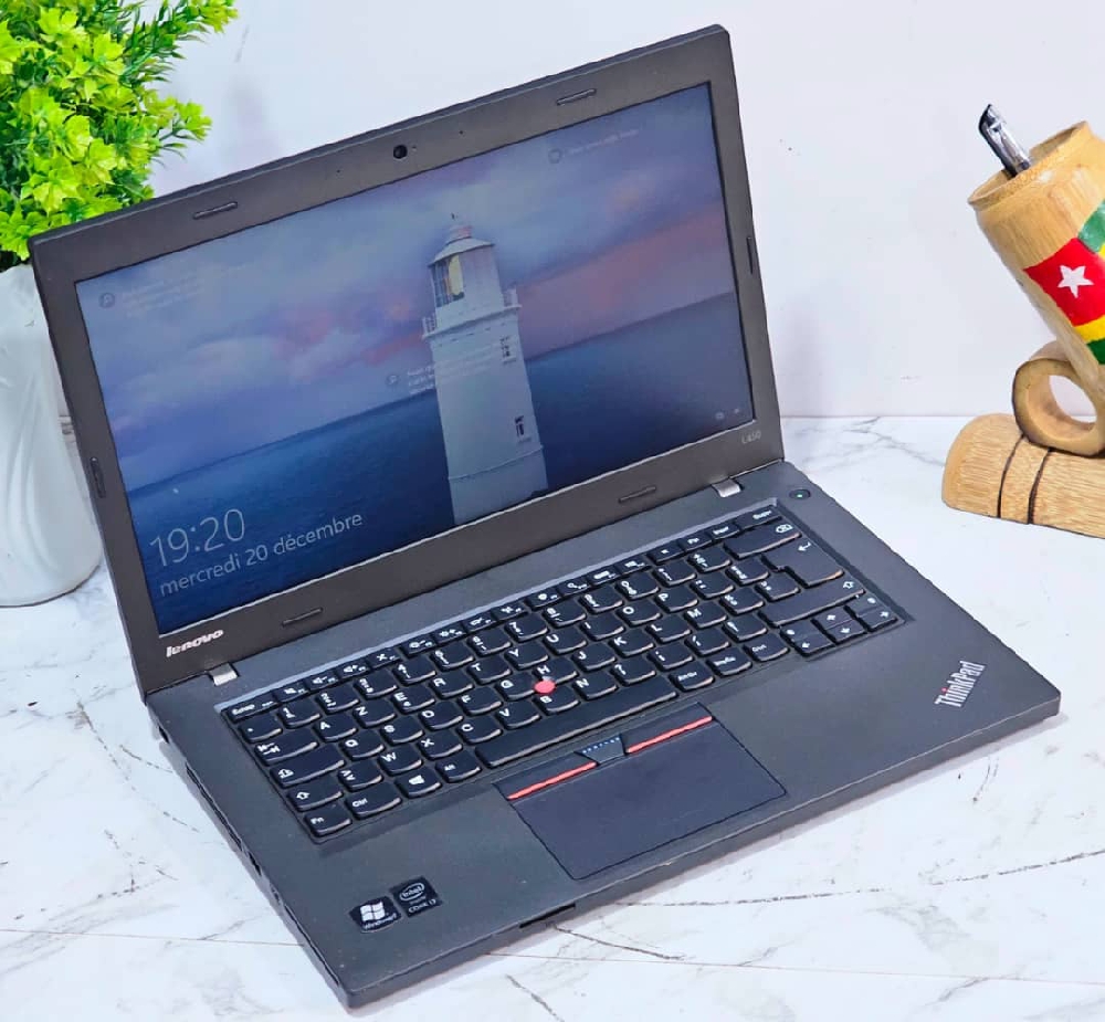 *Lenovo Thinkpad T430s corei5 vpro très rapide et très performant*