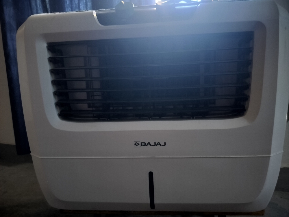 Bajaj cooler