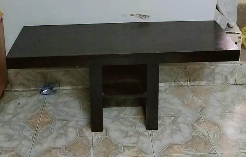 Five seater sofa set with coffee table good condition one