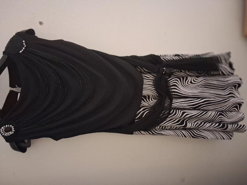 Black dress perfect for party like new