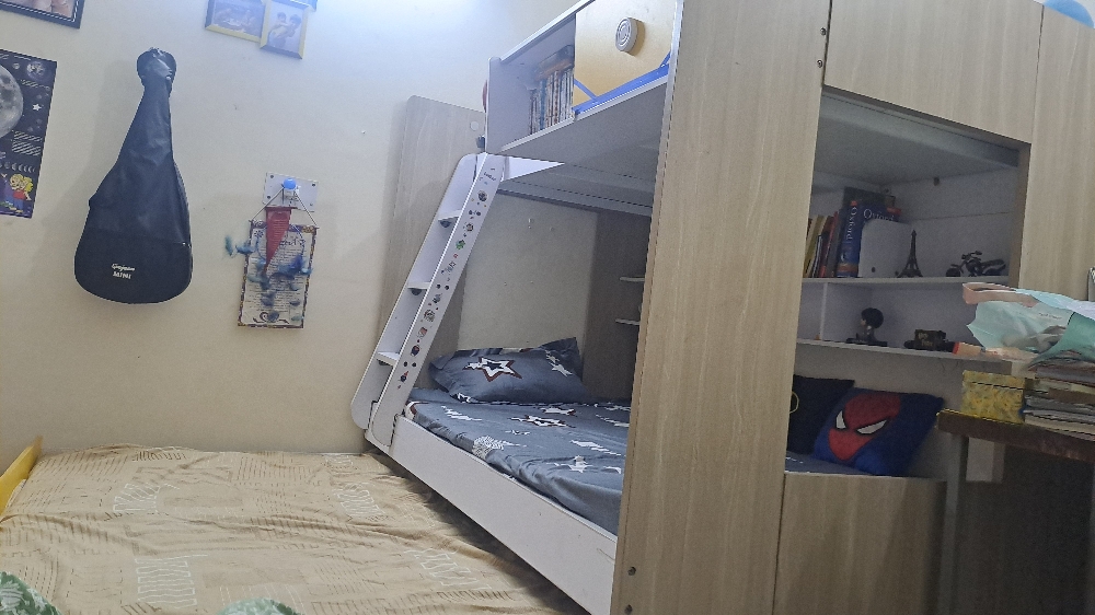 Bunkbed to sale...4 years old..very good quality.