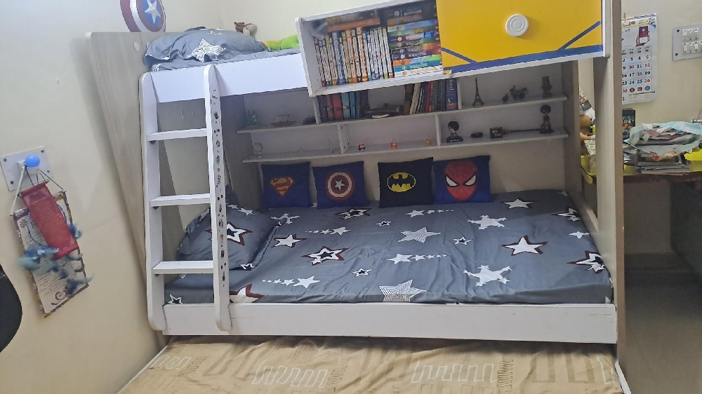 Bunkbed to sale...4 years old..very good quality.