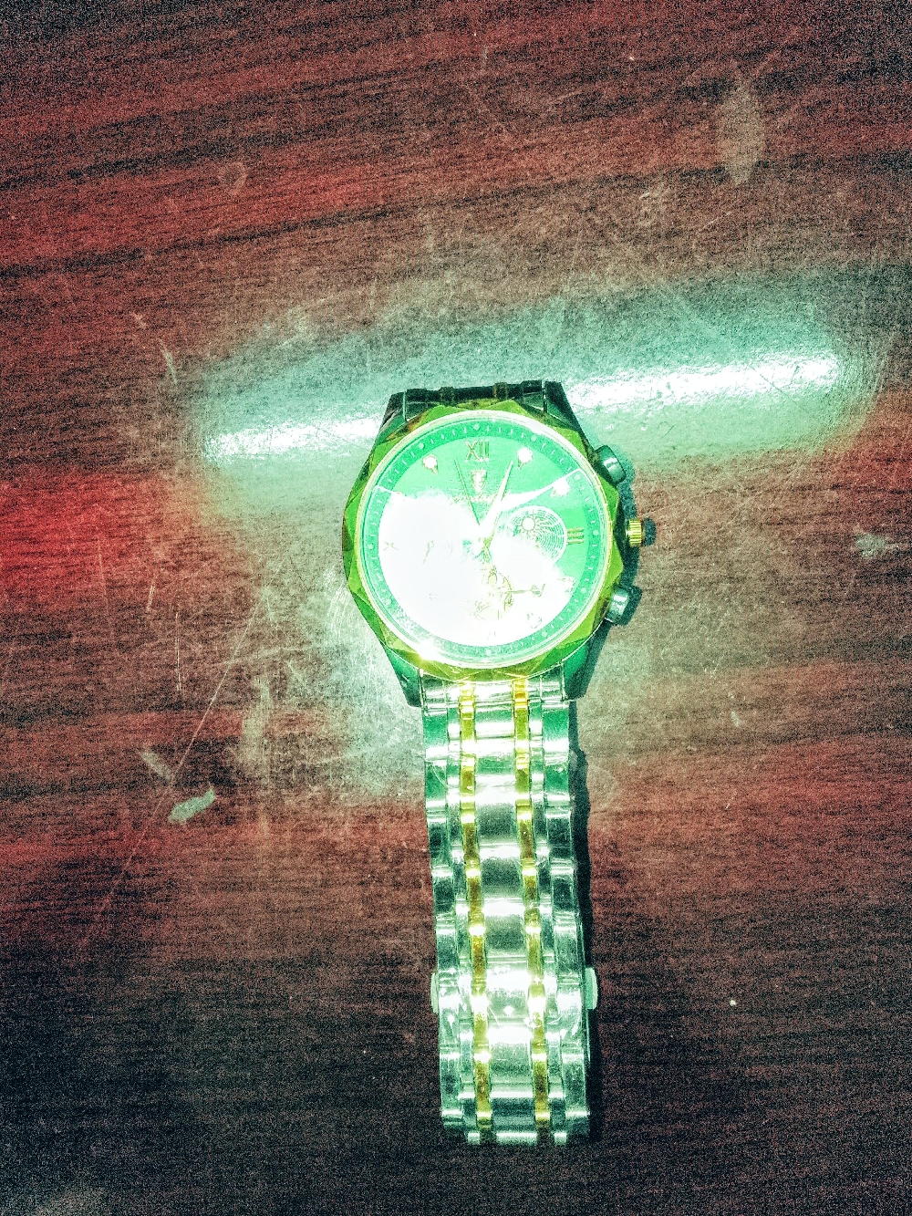 Watch name : POEDAGAR. Colour : golden and white. Quality