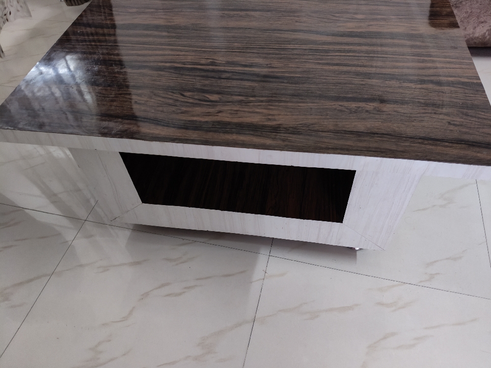 Centre table