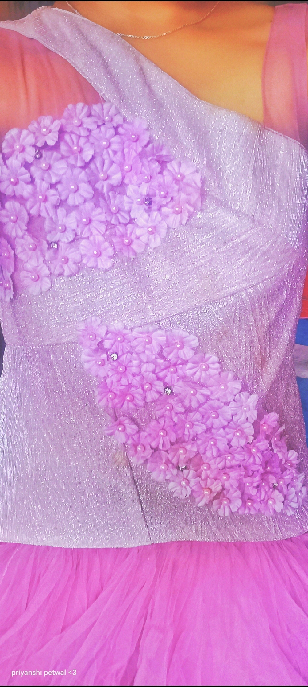 Gown for 9 to 12 yrs girls 1 time used