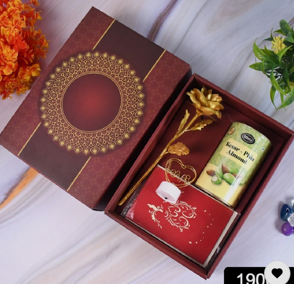 Birthday or wedding gift for wife or husband contains golden