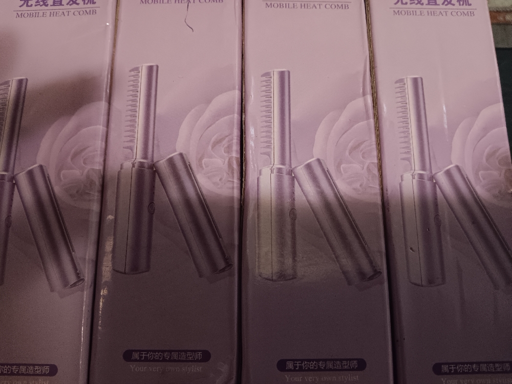 SMALL PORTABLE RECHARGEABLE CORDLESS ELECTRIC HAIR MOBILE HOT HEATING COMB