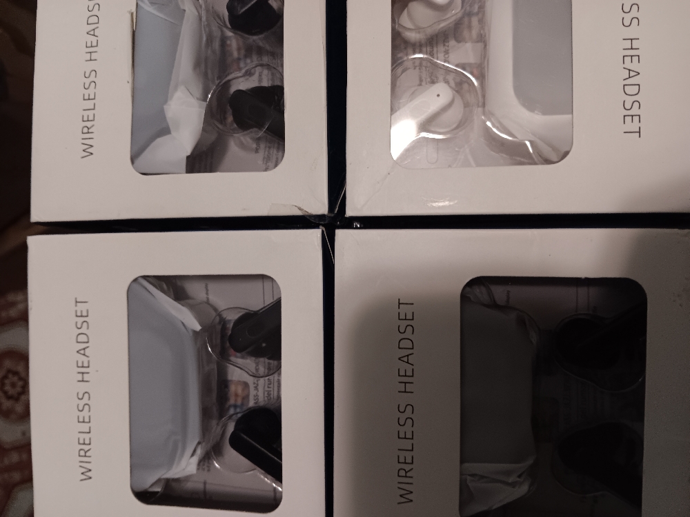 HIGH QUALITY MULTIFUNCTIONAL BLUETOOTH SPEAKER TOUCH SCREEN CASE RECHARGEABLE WIRELESS