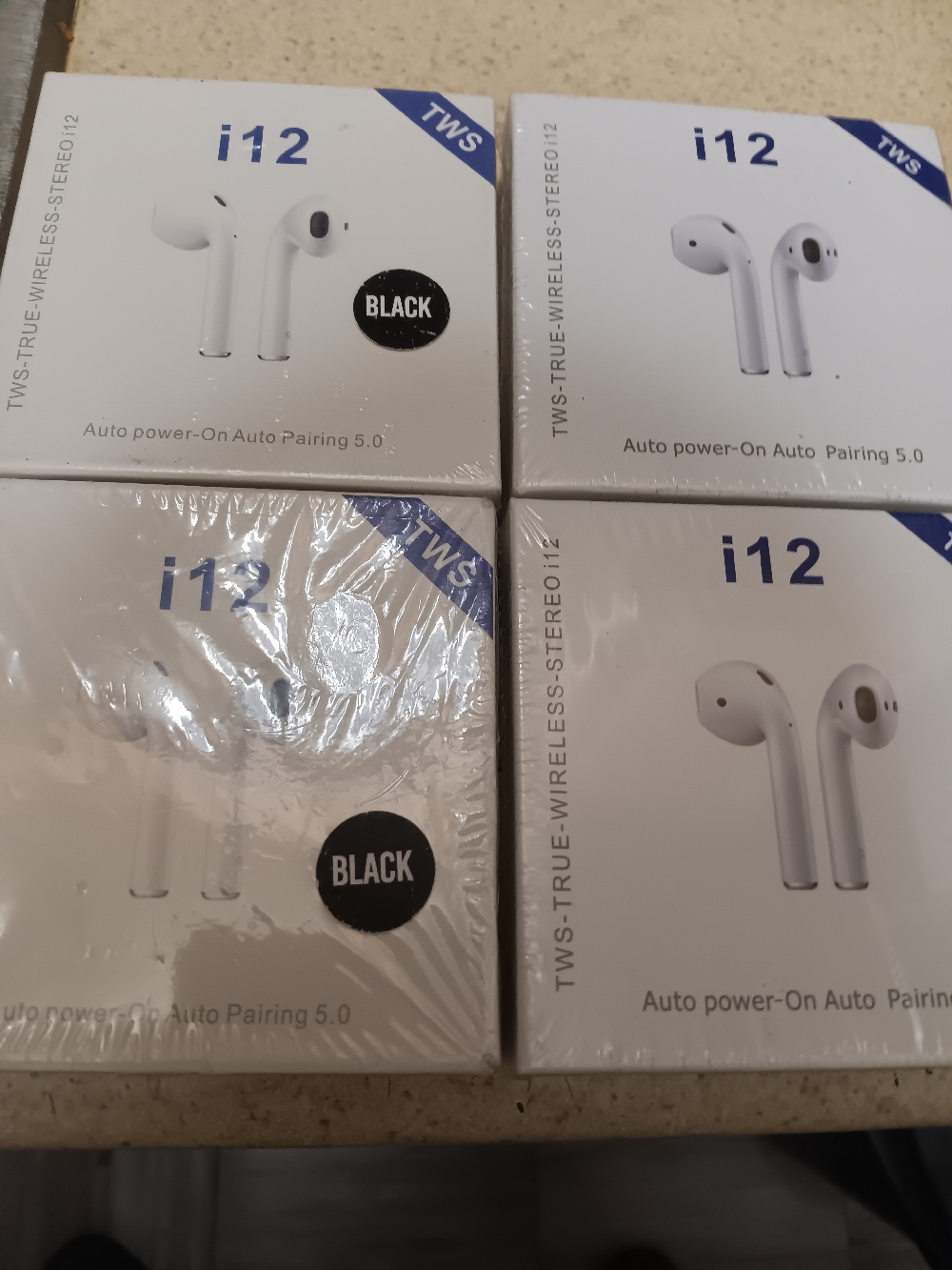 I12 TWS WIRELESS BLUETOOTH RECHARGEABLE CASE AIRPODS WITH IPHONE AND