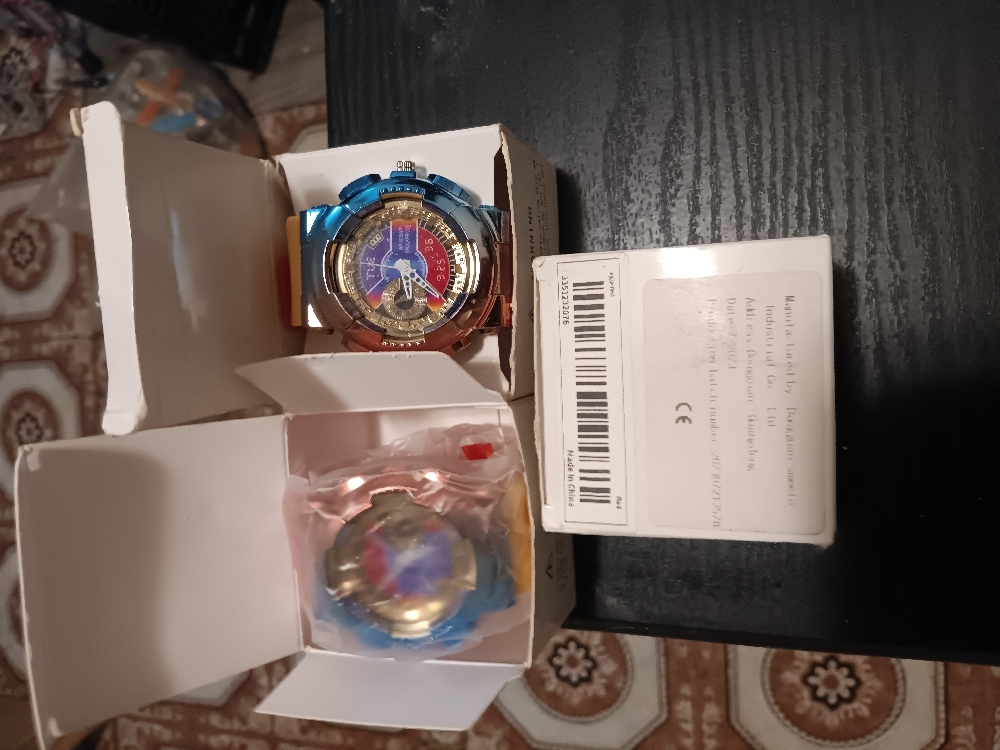 CROME COLORS WRIST WATCHES FIT ALL SIZE (EACH) FREE DELIVERY