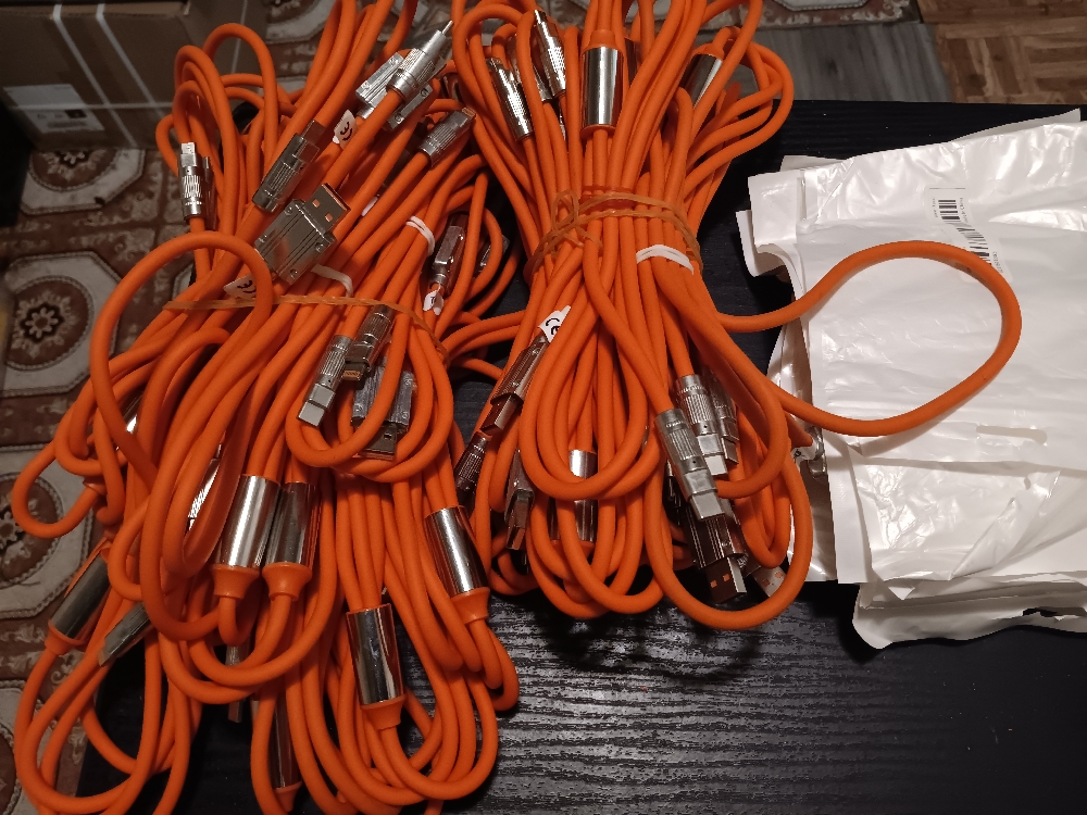 10FT 3-IN-1 TYPE/IPHONE/MICRO USB 20W FAST SPEED CHARGING CABLES (EACH)