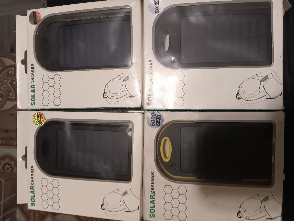SOLAR 5000W PORTABLE FAST SPEED CHARGING POWER BANK WITH FLASHLIGHT