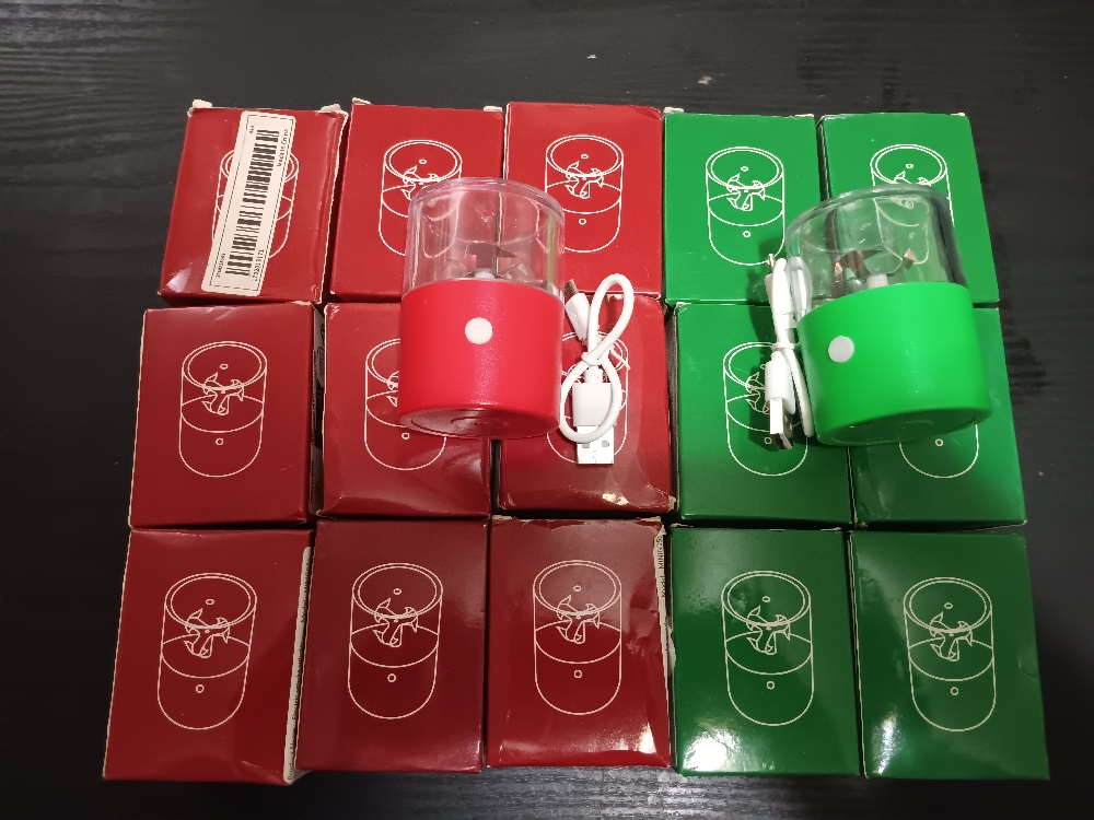 PORTABLE MINI RECHARGEABLE ELECTRIC GRINDERS AVAILABLE IN RED AND GREEN