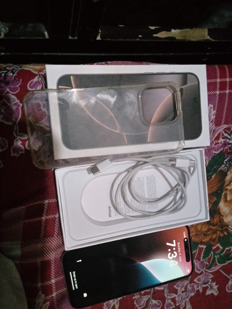 Iphone 16 pro max copy lush condition ha with box