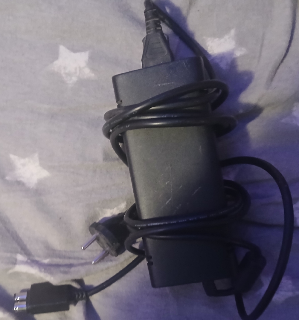 Hallo ich verkaufe meine xbox mit lenkrad Weil ich es