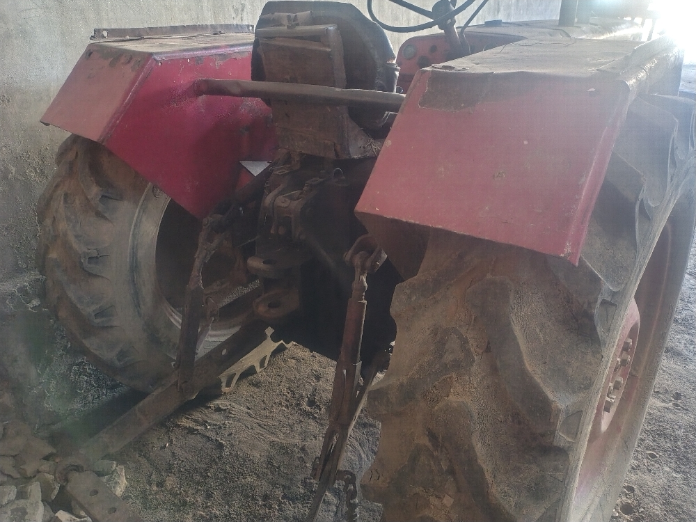 Mahindra 265