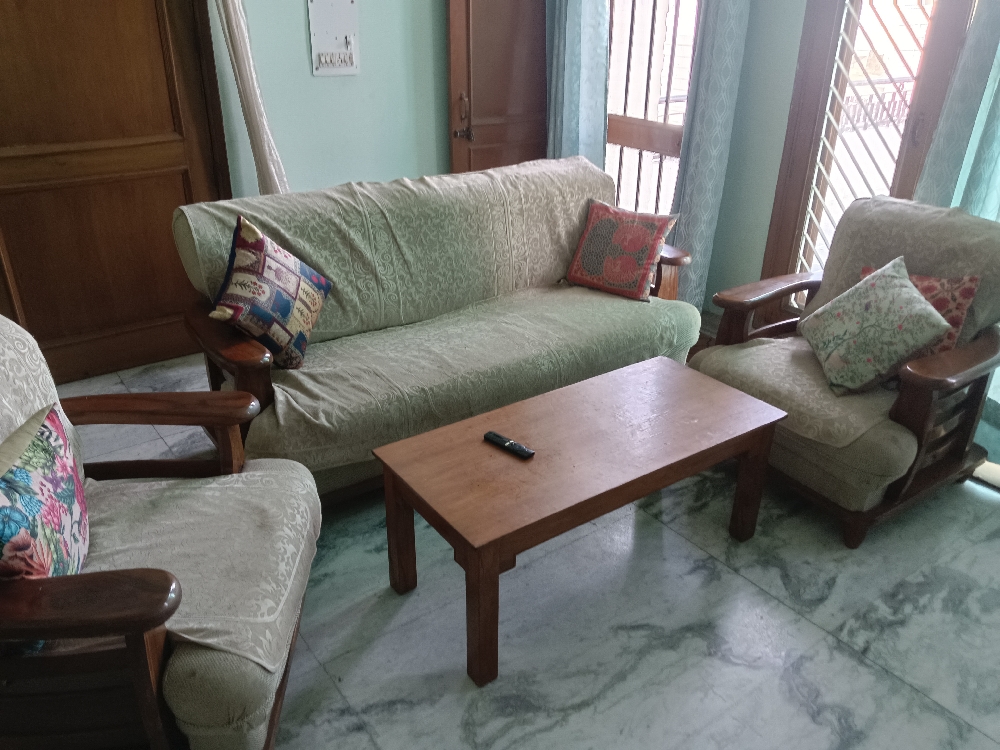 Good Quality Wooden Living Room 5 Seater Sofa