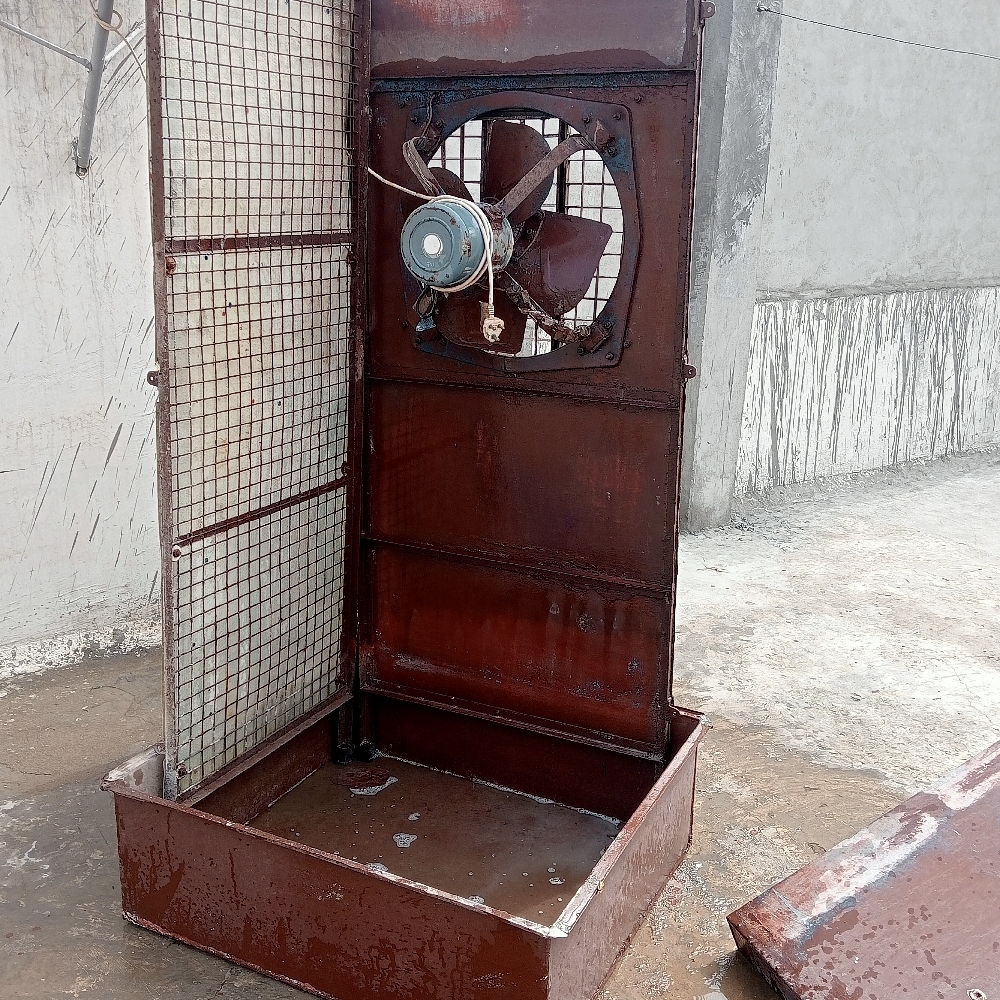 Coolar in a full working condition with a working motor