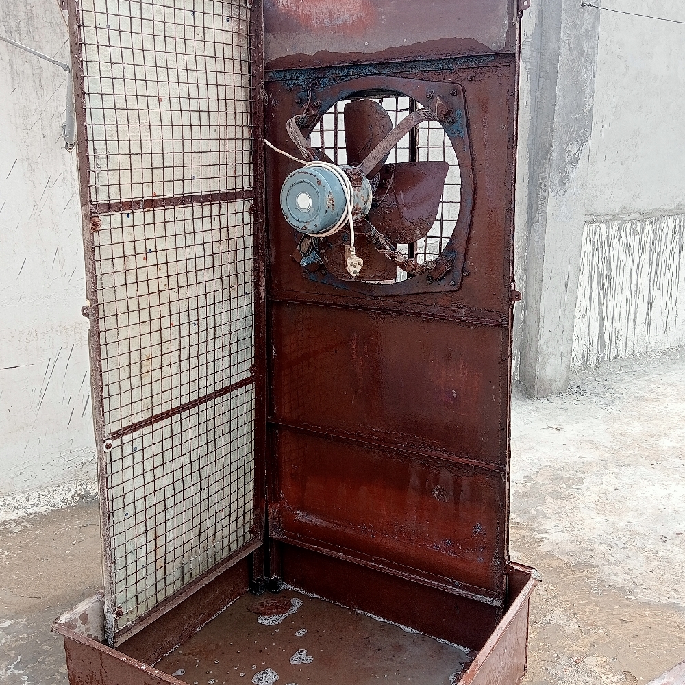 Coolar in a full working condition with a working motor
