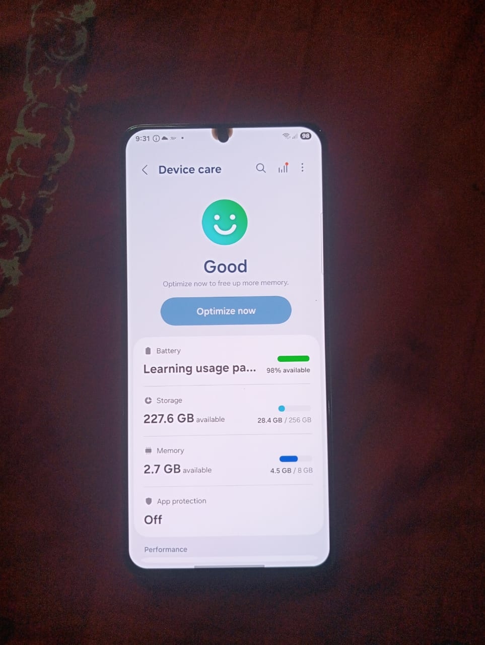 Full freesh phone,kono problem nai.