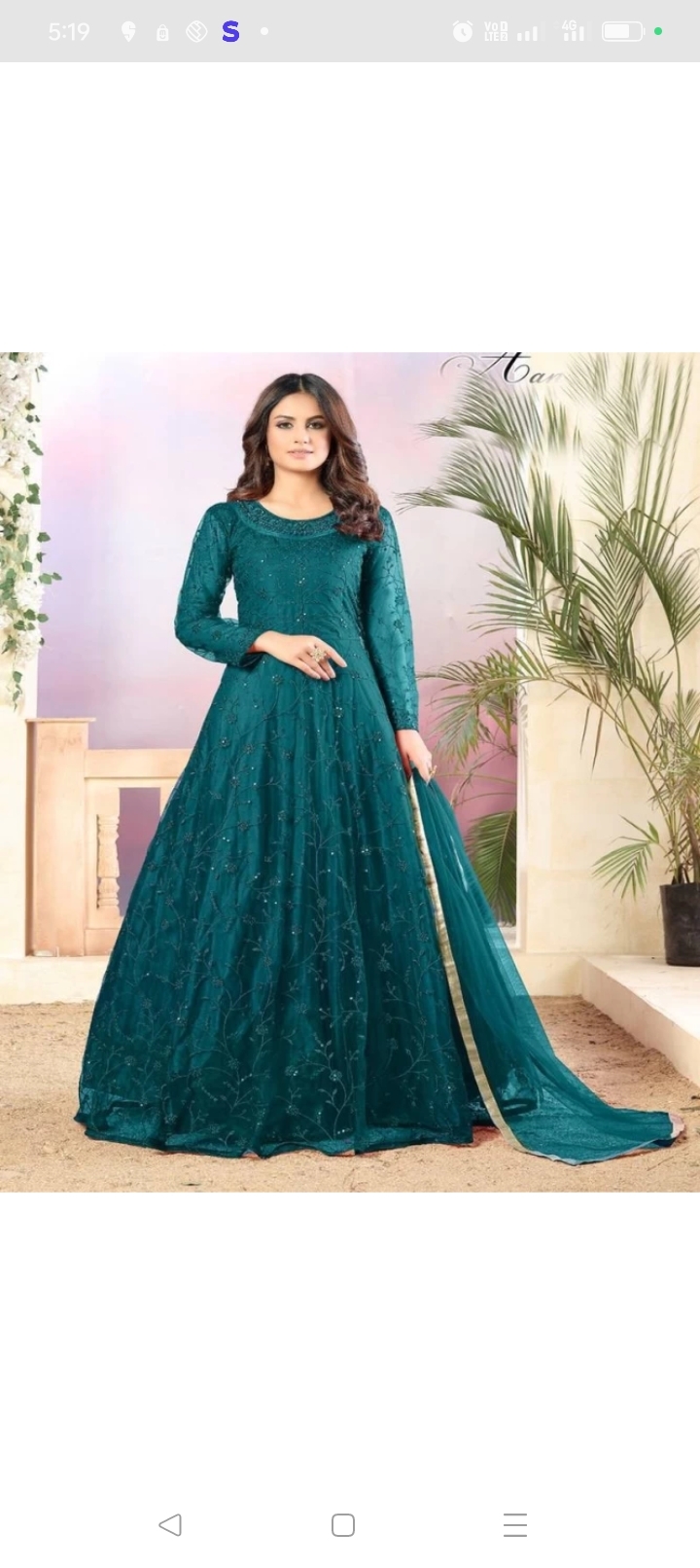 I used this gown for my baby shower right now