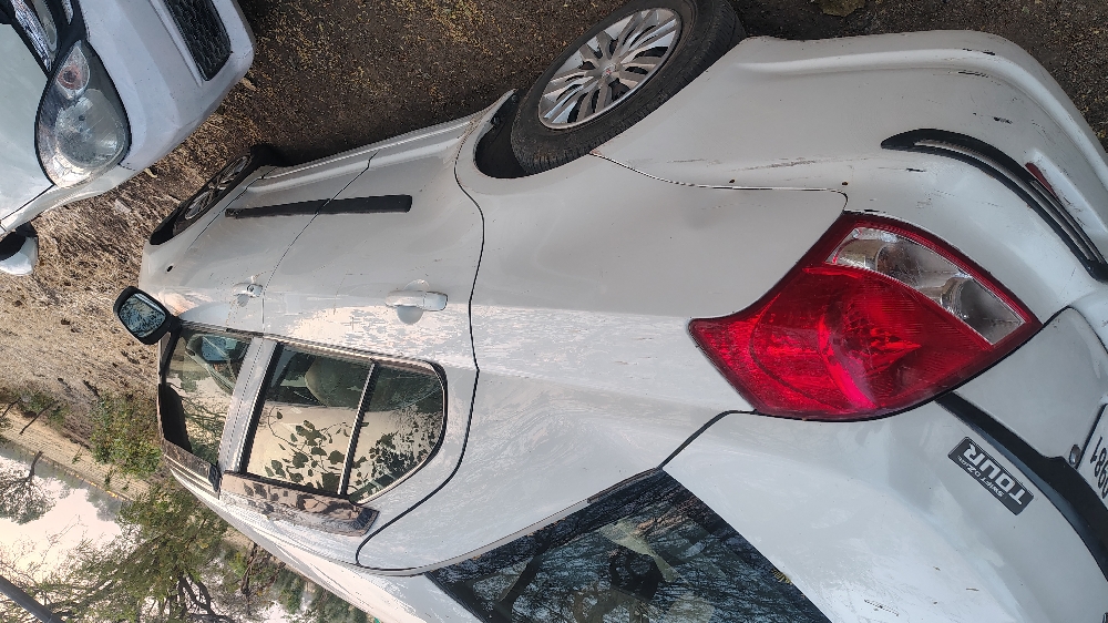 Swift Dzire tour diesel 2015 owner 2