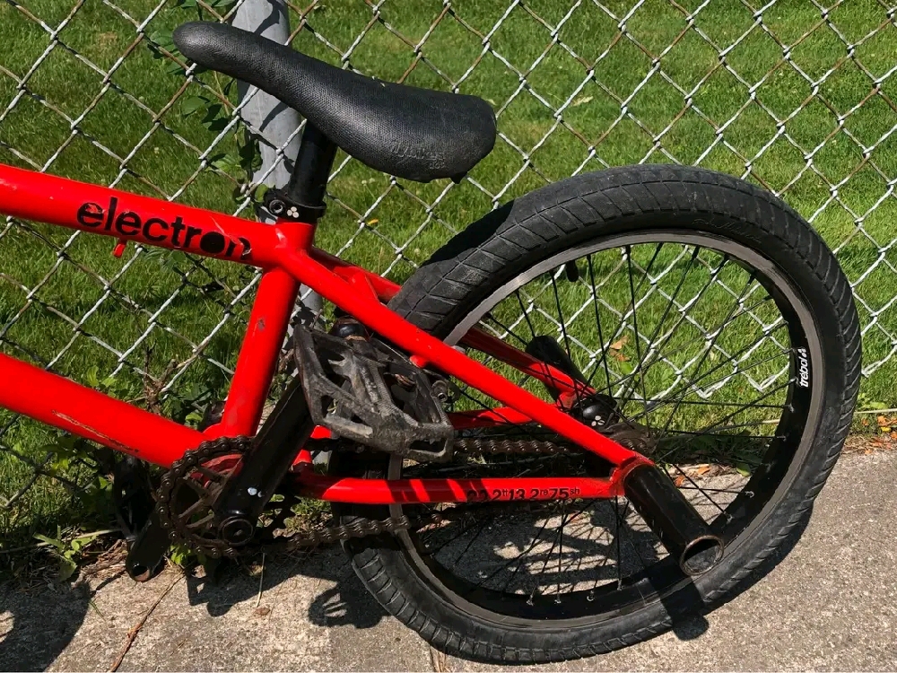 Very nice fast bike Made by Fly bikes Brakes removed